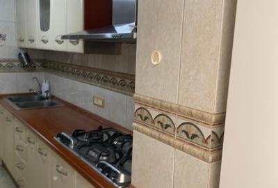 Apartament decomandat în Vest - 3