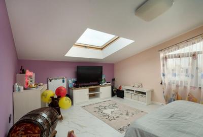 Casă cu 7 camere cu Teren 846 Mp în Puchenii-Moșneni - 3