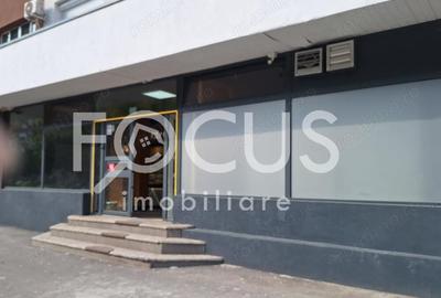 Spatiu comercial cu vitrina de inchiriat - Resita - 1