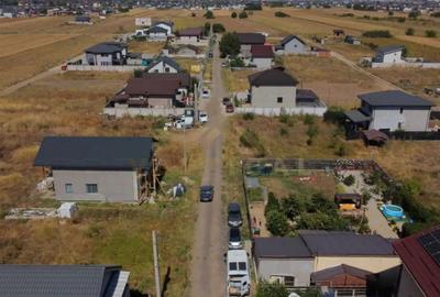 Teren de 323 mp, în Berceni