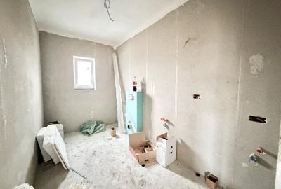 Duplex cu 4 camere cu Canalizare în Moșnița Nouă - 11