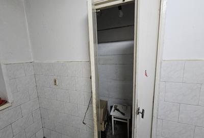 Apartament 3 camere, etaj intermediar, Piața Victoriei, comision 0% - 12