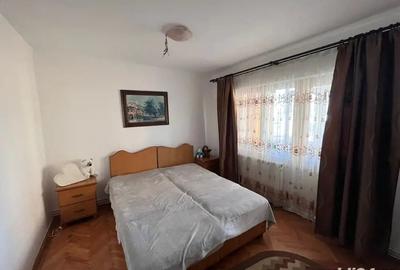 Apartament cu 2 camere decomandat în Central - 2