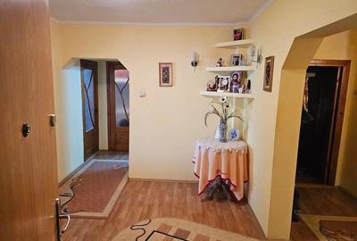 Apartament cu 4 camere decomandat în Central - 5