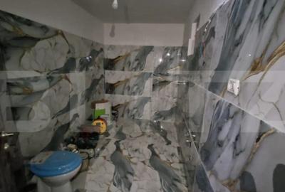 Casă cu 5 camere cu Canalizare în Central - 6