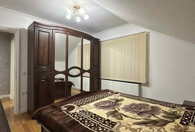 Casă cu 4 camere decomandat cu Teren 340 Mp în Solidarității - 3