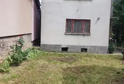 De vanzare, casa cu curte si gradina in Com. Viperesti, Jud. Buzau, la DN10 - 10