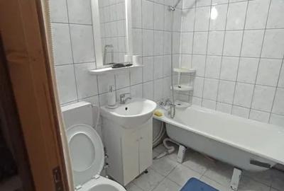 Apartament cu 2 camere decomandat în Galata - 7