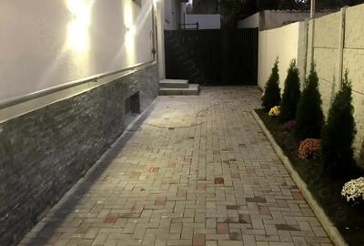 Apartament 3 camere etaj 3 mansarda, bloc nou Str.?epe? Voda, Sector 2 - 6