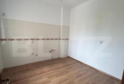 Apartament cu 3 camere semidecomandat în Cantacuzino - 2