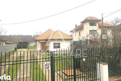 Casă cu 4 camere cu Teren 1774 Mp în Central - 14