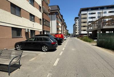 Spatiu comercial de inchiriat - Vizibilitate buna - Strada Soarelui - 52 mp - 4