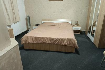 Inchiriez ?i in regim hotelier apartament 2 camere cu curte proprie - 3