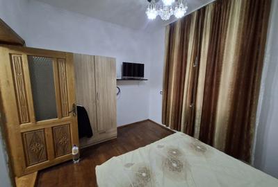 Apartament cu 2 camere decomandat în Vidra