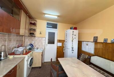 Apartament cu 3 camere decomandat în Central - 4