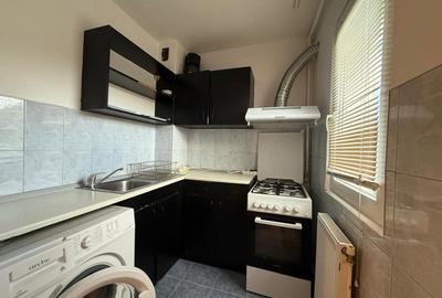Apartament 3 camere,  mp 47 mp utili si boxa la subsol, zona Dacia - 5