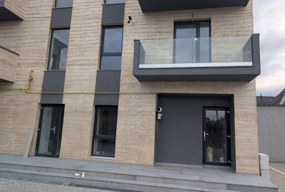Spațiu comercial, de 30 mp, în Central - 7
