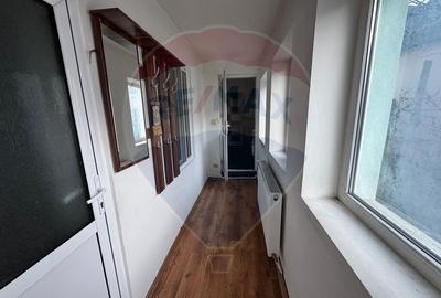 Casă cu 2 camere cu Teren 222 Mp în Bariera Vâlcii - 2