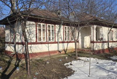 Casă cu 3 camere în Central - 2