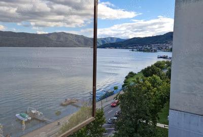 Apartament cu 2 camere decomandat în Orșova - 2