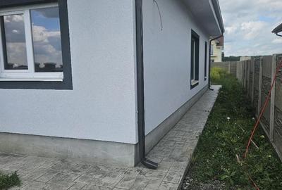 Casă cu 3 camere cu Teren 585 Mp în Moșnița Nouă - 8