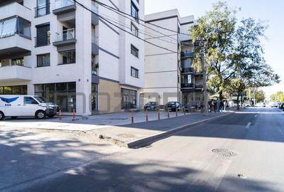 Cauti un Spatiu Comercial? 70 mp, Bld. Uverturii, Stradal... - 9
