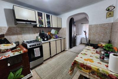 CASA 5 CAMERE , VANATORI-POPRICANI - 7