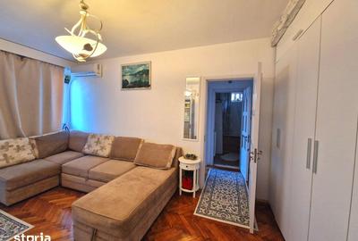Apartament cu 2 camere semidecomandat, mobilat în Pajura