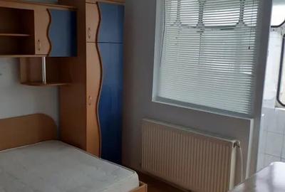 Apartament cu 2 camere decomandat în Central - 4