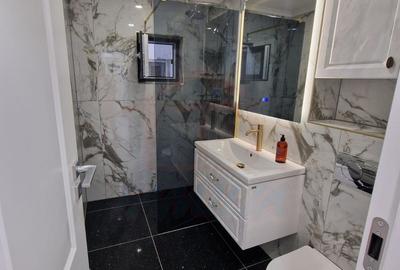 Apartament cu 2 camere, mobilat în Central