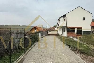 Casă cu 4 camere cu Canalizare în Chinteni - 2