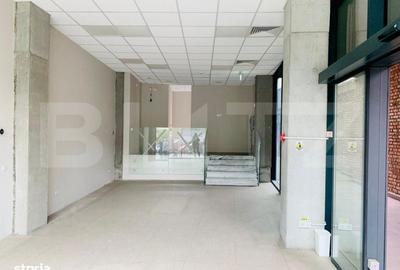 Spațiu comercial, de 67 mp, în Ultracentral - 11