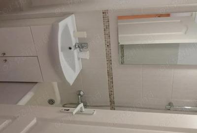 Apartament cu 3 camere decomandat în Bogdan Vodă - 2