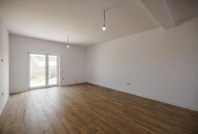 Duplex cu 3 camere cu Canalizare în Bucovăț (Remetea Mare) - 4
