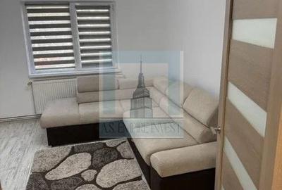 Apartament cu 3 camere decomandat, mobilat în Uzina 2
