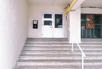 Apartament 3 camere de vânzare –  zona Onix-Electrica | 70 mp utili | Beci 8 mp - 2