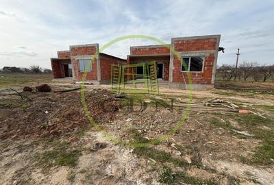 Casă individuală cu 4 camere cu Teren 356 Mp în Bariera Vâlcii - 2