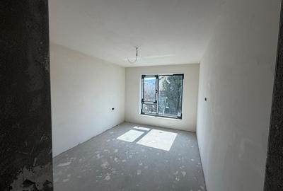 Duplex cu 6 camere cu Canalizare în Florești - 7