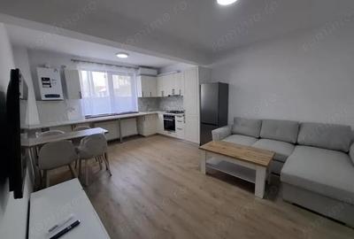 Apartament cu 2 camere decomandat în Apărătorii Patriei - 1