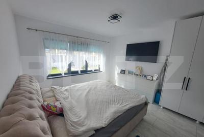 Casa parter cu priveliste spre munte,singur in curte - 2