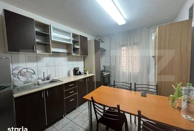 Apartament cu 3 camere decomandat în Zorilor - 2