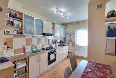Apartament 3 camere, etaj intermediar, centrala proprie, zona Lipovei - 3
