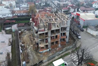 Garsonieră decomandată în Central - 9