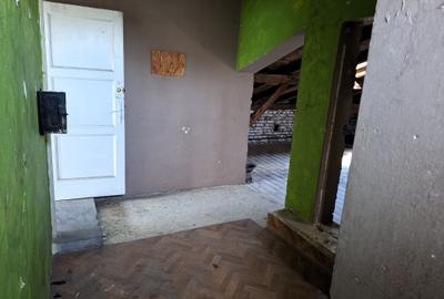 Investiție - 2 camere la mansardă 18 mp + pod 166 mp + teren 60 mp / comision 0% - 22