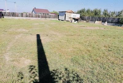 Teren de 833 mp, în Moșnița Nouă
