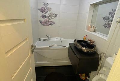 Apartament cu 3 camere semidecomandat în Țiglina 1 - 3