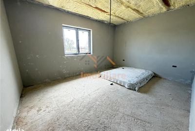 Casă cu 4 camere în Fughiu - 14
