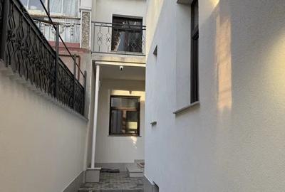 Casa 4 camere /Tineretului /parcare/centrala/metrou 4' - 6