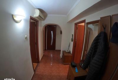 Apartament cu 3 camere decomandat în Uiești - 1