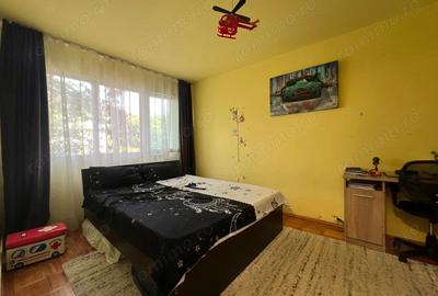 Apartament 2 camere, etaj 2 zona Gh. Lazar - 3